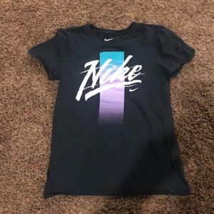 Black nike T-shirt